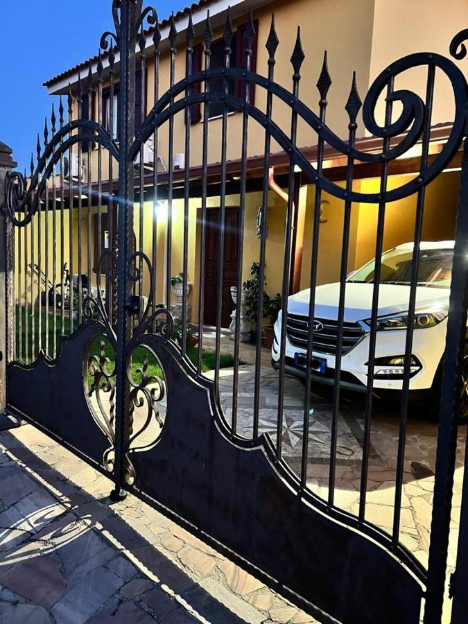 Sofia Holiday Home Capoterra Exterior foto